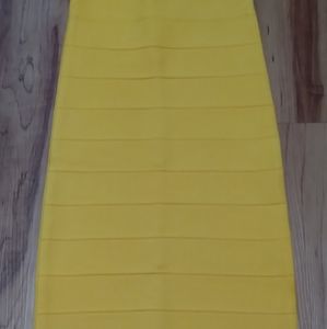 BCBG MaxAzria Citron pencil skirt size xs